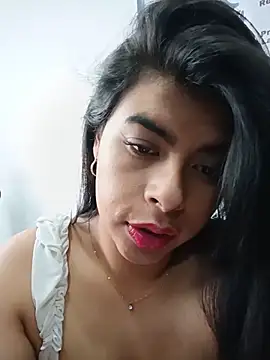 SOFIA-11_ Live XXX-chat