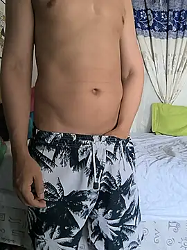 Show modela DRACO_0420 na web-kameri