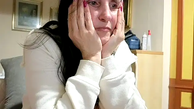 XXX chat uživo modela sexidolcemilf