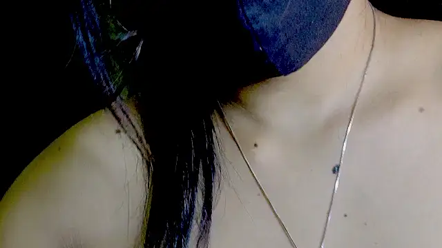 sexyhoney27's Live XXX Chat
