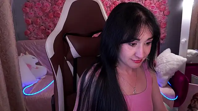Chatroom XXX en direct de CarolinaaFoxyyy