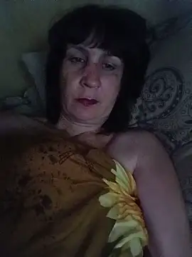 Laura_Kiss élő XXX-chatje
