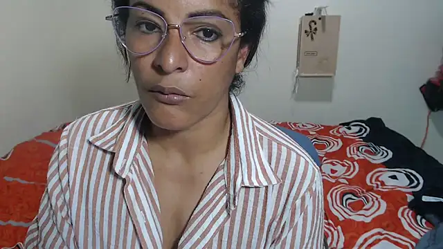 kateleyagrey live XXX chat
