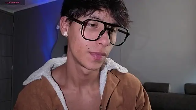 Chris_pz Webcam show