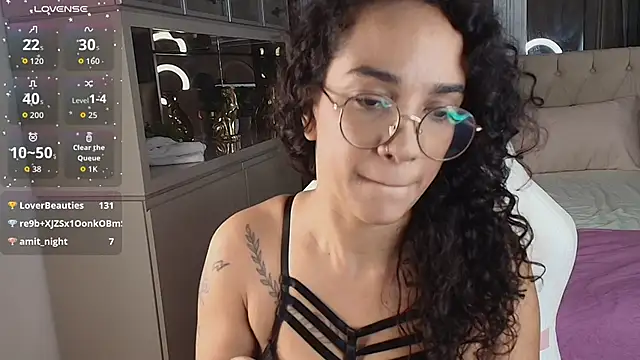 Sally_Diazz 라이브 XXX 채팅