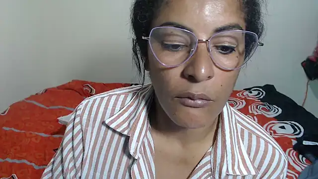 kateleyagrey Chat XXX in diretta
