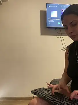 Effyvice13 Adlı Modelin Canlı XXX Sohbeti