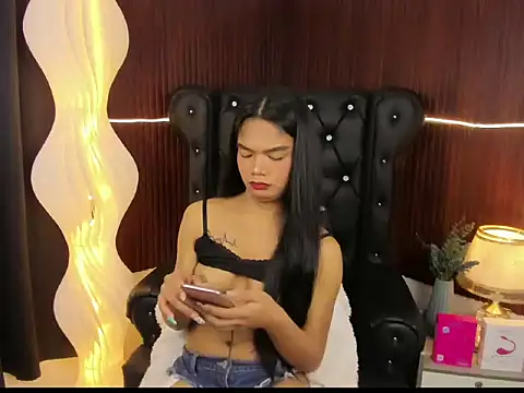 عرض كام Naya_Hilton