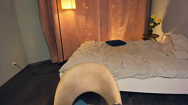 MuiLeath's Webcam Show