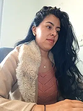 Luianna Live XXX-chat