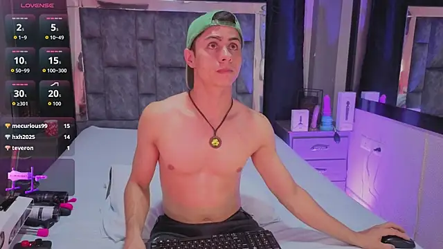 Chat +18 de LeoMonnroe ao vivo