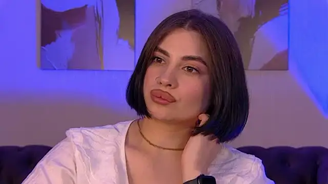 AdrianaToress Live XXX Chat