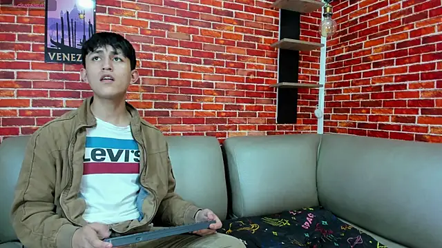 Hoot_boyss_ Webcam show