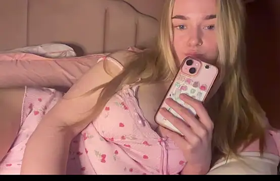 Pinkiepieexo – live chatrum