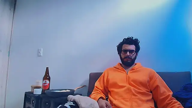 thomas_gun – Naživo XXX chat