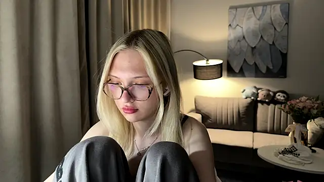 XXX chat uživo modela EvelineMolima