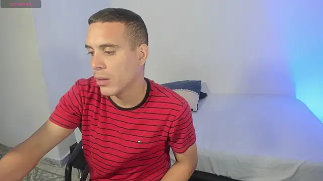 Axel__fierron Live XXX chat