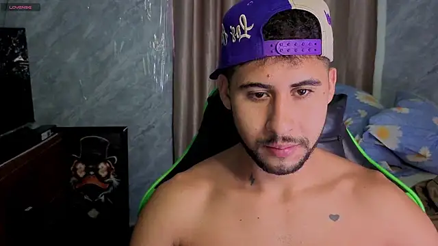Daiki_Jack Adlı Modelin Canlı XXX Sohbeti