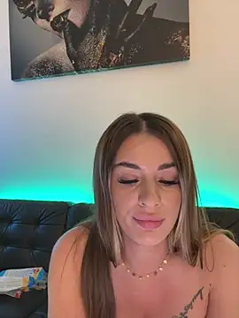 IsabellaEtthan's Live XXX Chat