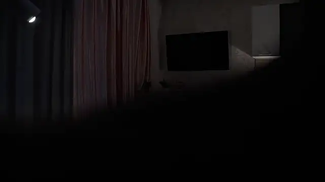 Chat +18 de SunnivaCovil ao vivo