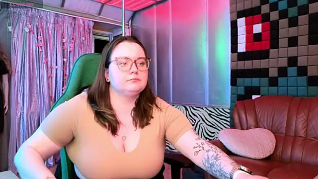 CatherineClaire's Live XXX Chat