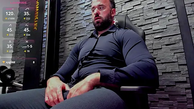 Chatroom XXX en direct de David_Big_Daddy