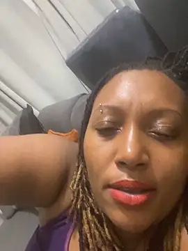 FREAKYBBW_001 live XXX chat
