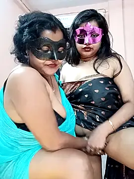 Naughty_Kayra's Webcam Show