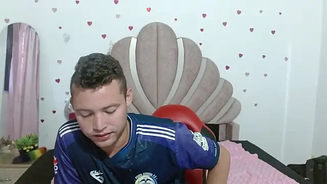 sven_fox723 élő XXX-chatje
