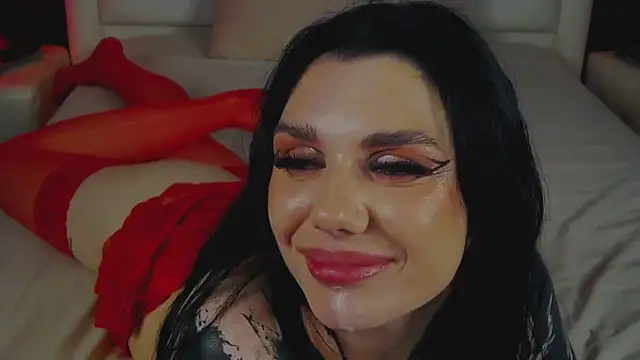 MaeveMoon Adlı Modelin Canlı XXX Sohbeti