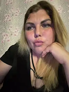 AminkaFoxs Show in webcam