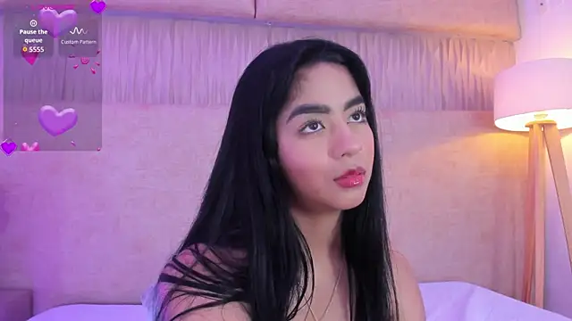 _kyraa_'s Webcam Show
