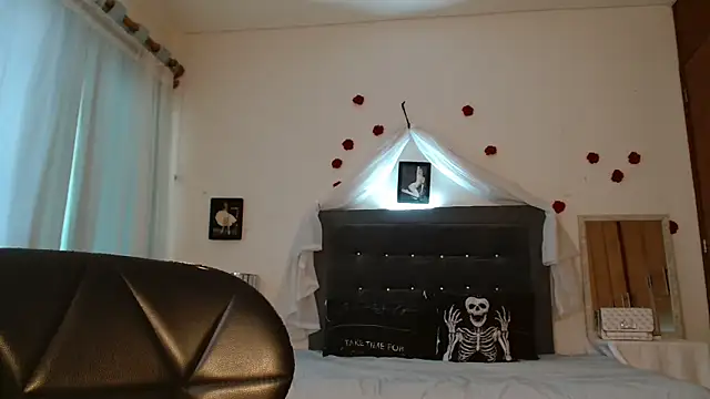 Živý XXX chat 3littles