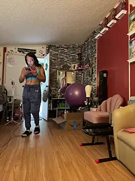 TranSexualJade95 élő XXX-chatje