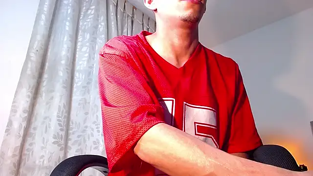 TOMBOYSEXX webcam show