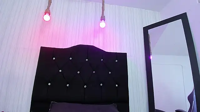 nicky_angel1's Live XXX Chat