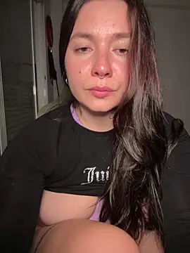 XXX chat uživo modela Agnexxx