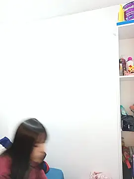 CamiP 现场XXX聊天