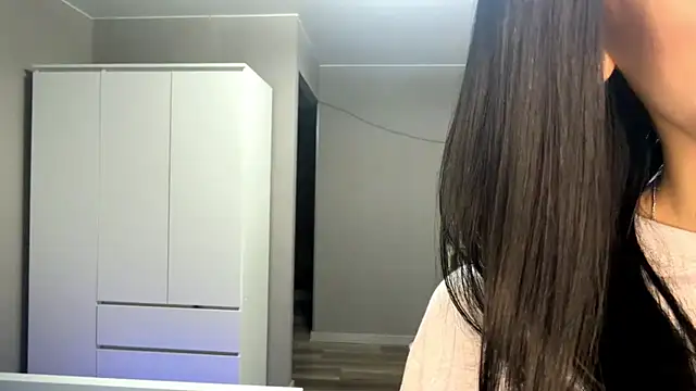 PowerLuffy Chat XXX live