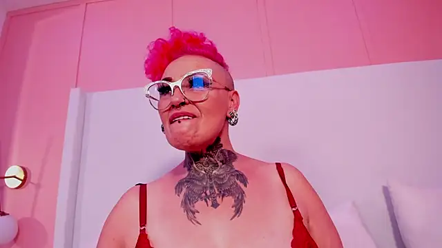 mistress_sandy's Webcam Show