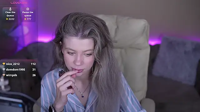 SandyLayy – Kamerová šou