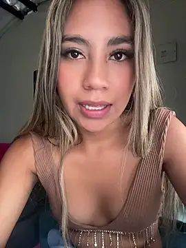 Kimmiebellarie Chat XXX live