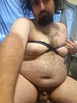 Show modela CurvyBabe112 na web-kameri