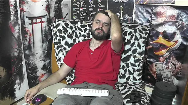 00george Adlı Modelin Canlı XXX Sohbeti
