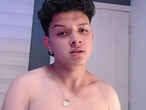 Show de TiagoRussh na webcam