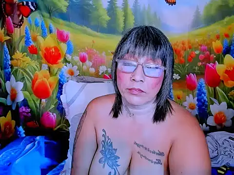 indianroxy: απευθείας συνομιλία ΧΧΧ