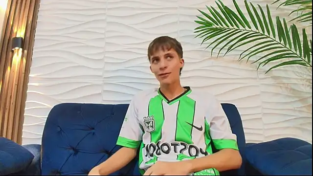 Pavo_tv 在線直播表演