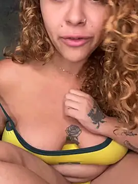 Chloe_Leaozinho লাইভ XXX চ্যাট