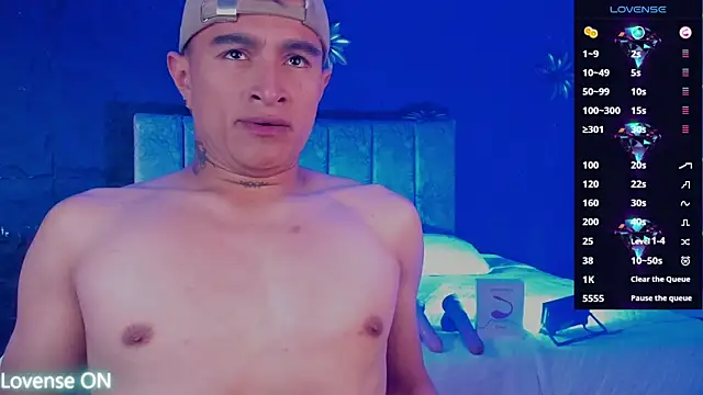แชท XXX สดของ LiamDeep