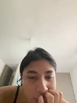 IsabelleFoxx_ Adlı Modelin Canlı XXX Sohbeti